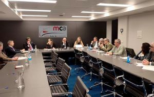 asistentes a la asamblea de MCA